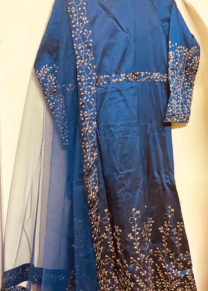 Elegant Blue Kurta Set
