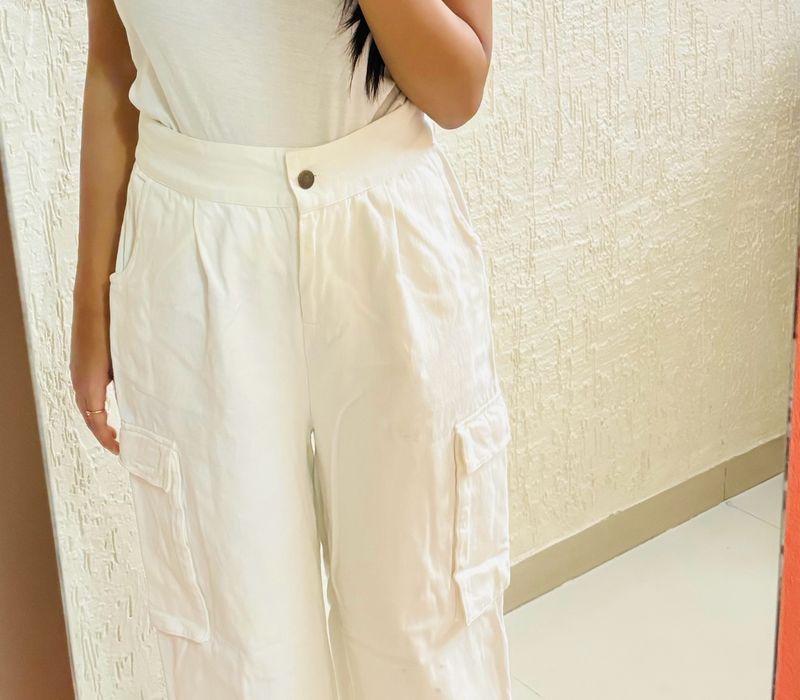 Sassafaras Women White Cargos