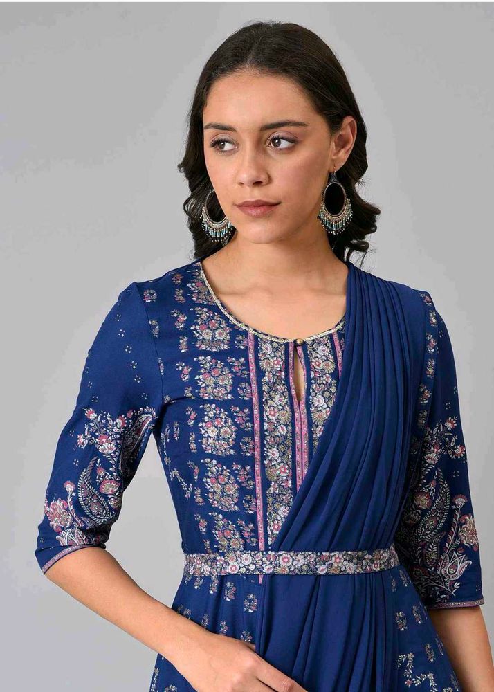 Elegant Blue Floral Ethnic Gown