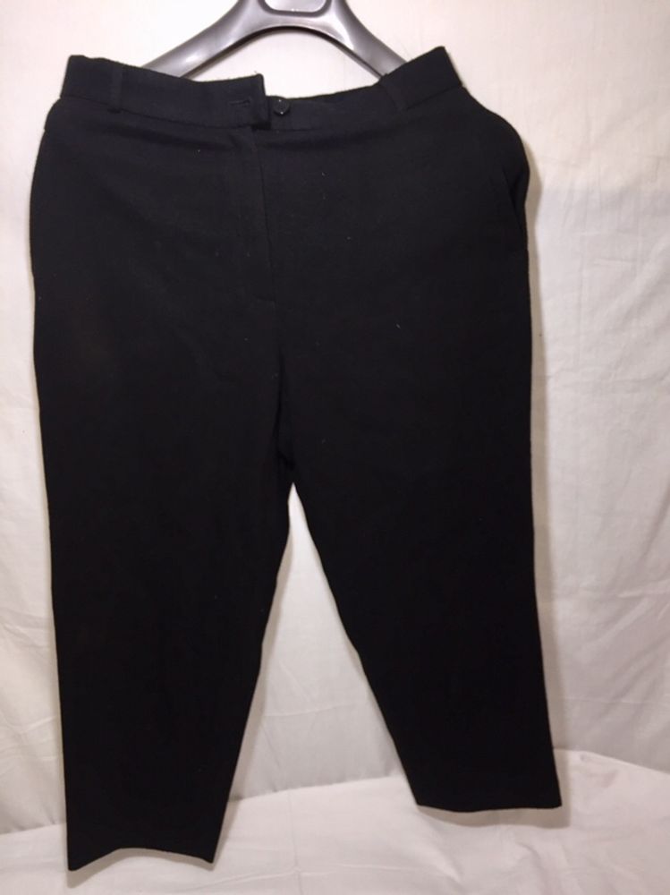 Black Colour Pant (Women &#39;s)