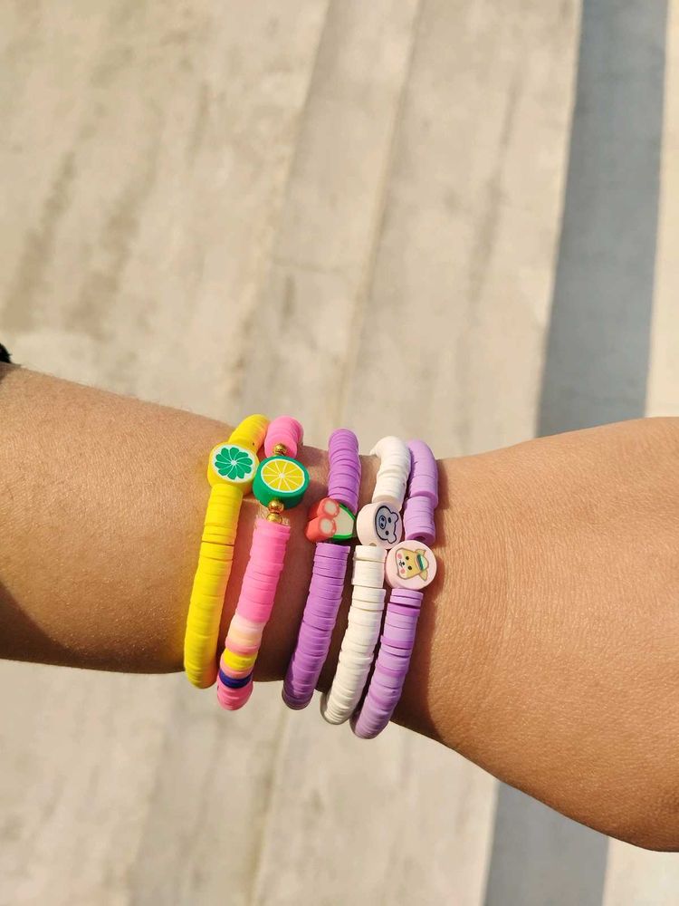 Funky Clay Beaded Bracelet Set