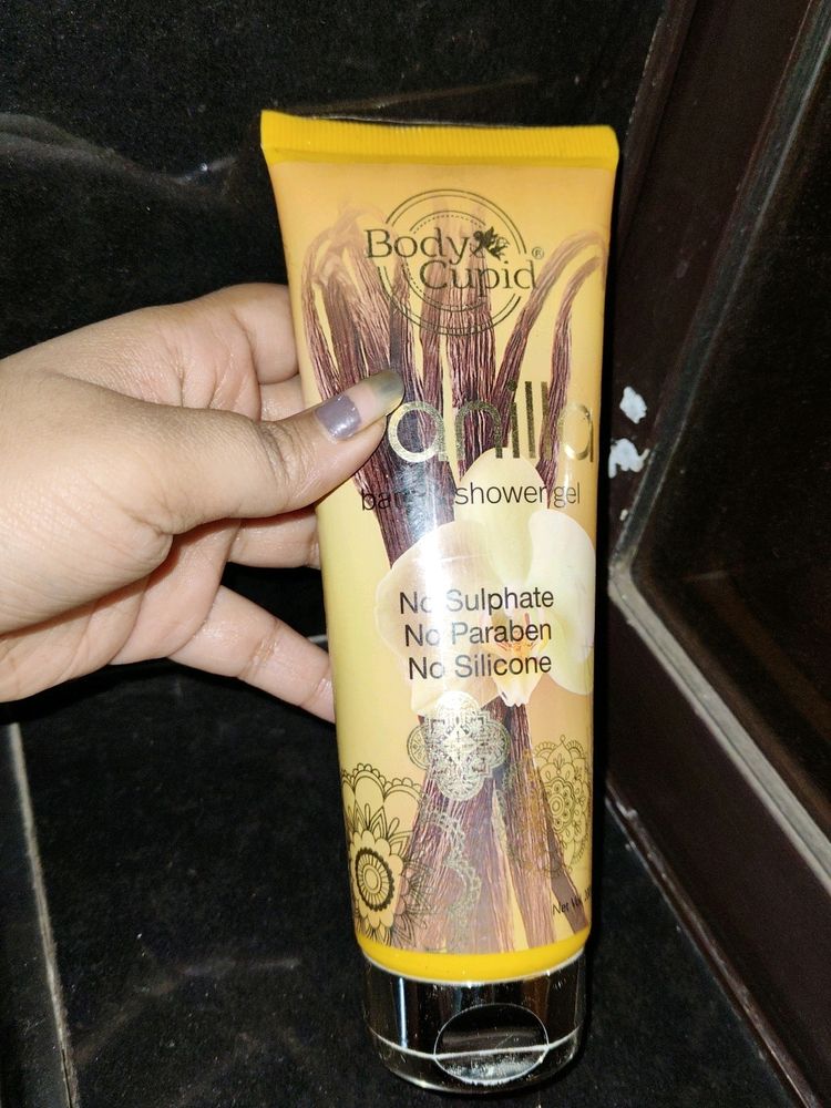Mesmerizing Vanilla Body Wash🤩Body Cupid Branded❤