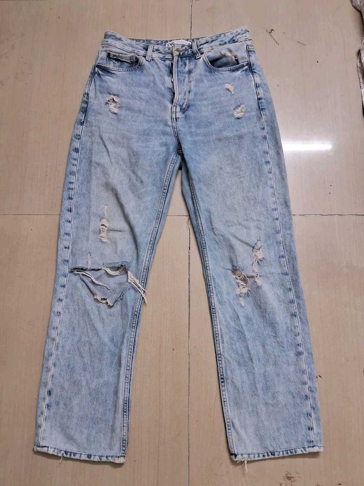 ZARA Distressed Jeans