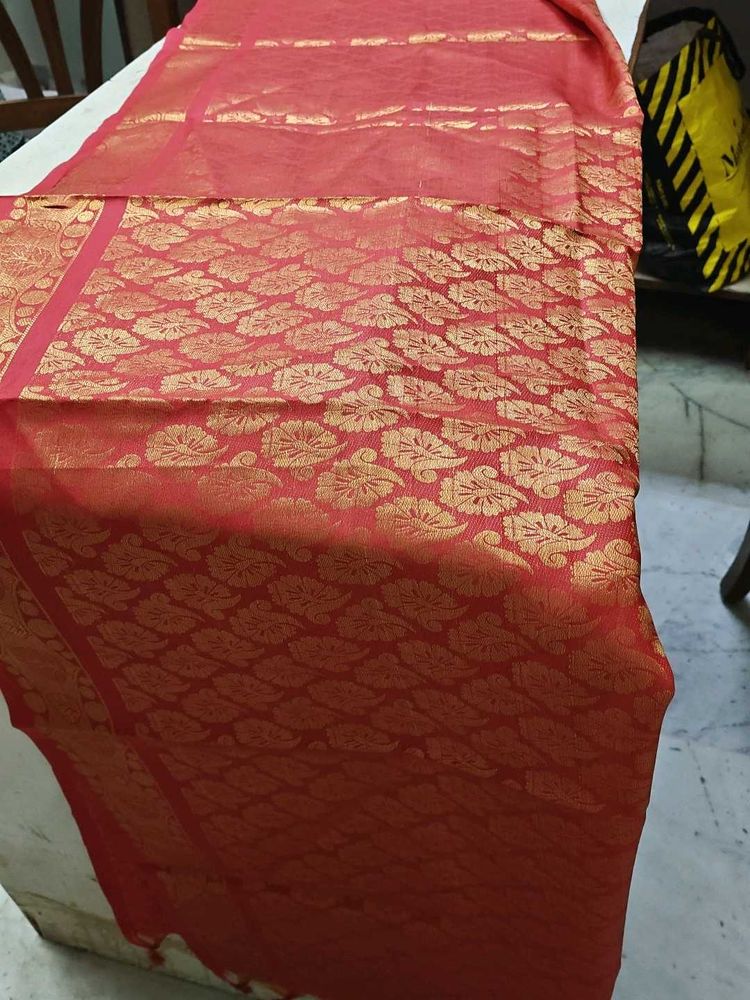 Elegant Red &amp; Gold Duppata