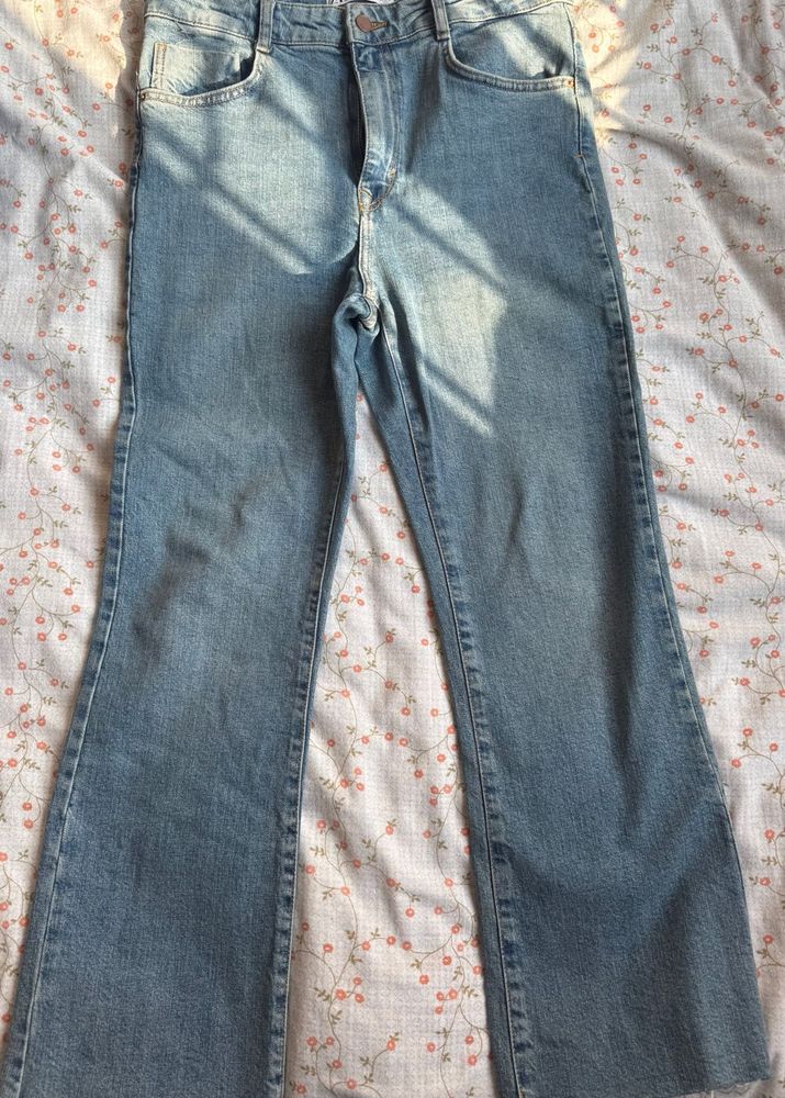 Zara High waisted Straight Jeans