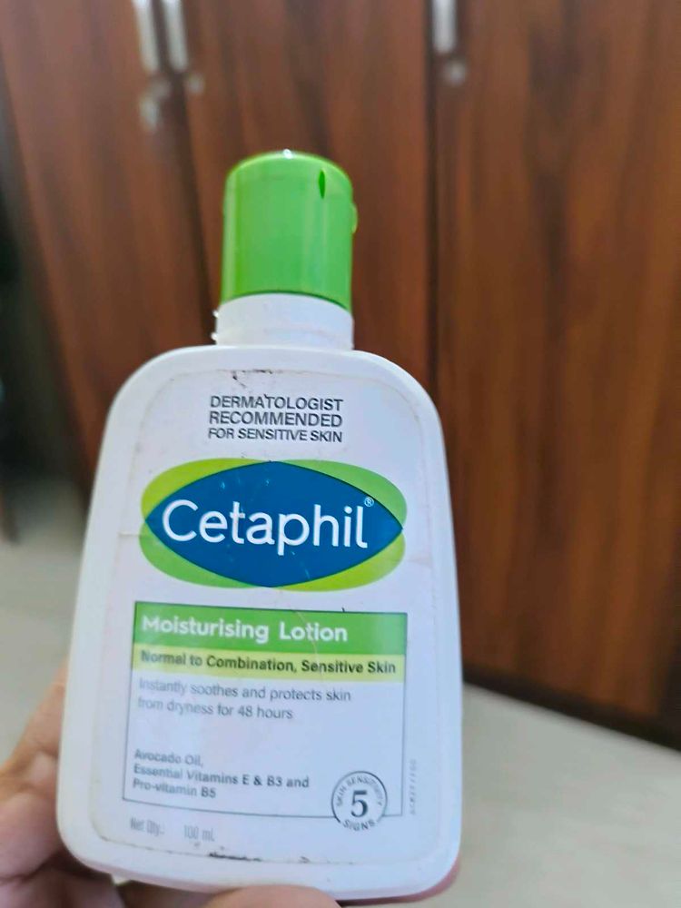 Cetaphil Moisturizing Lotion