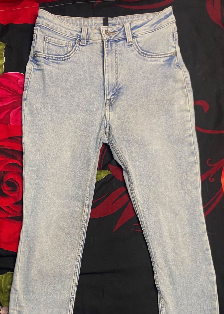 Light Wash Denim Jeans