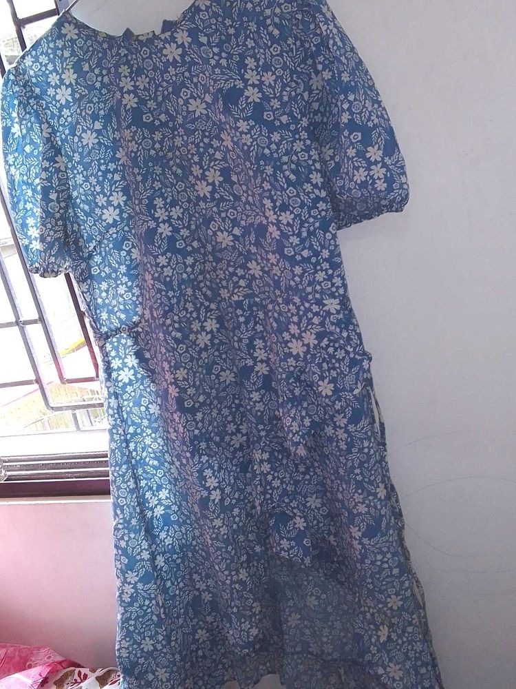 Women Stunning Blue Floral Feminine Frills Dress