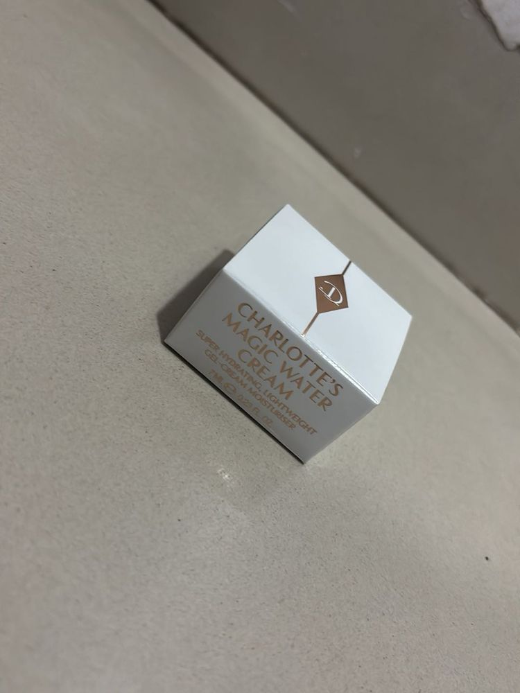 Charlotte Tilbury Magic Water Cream