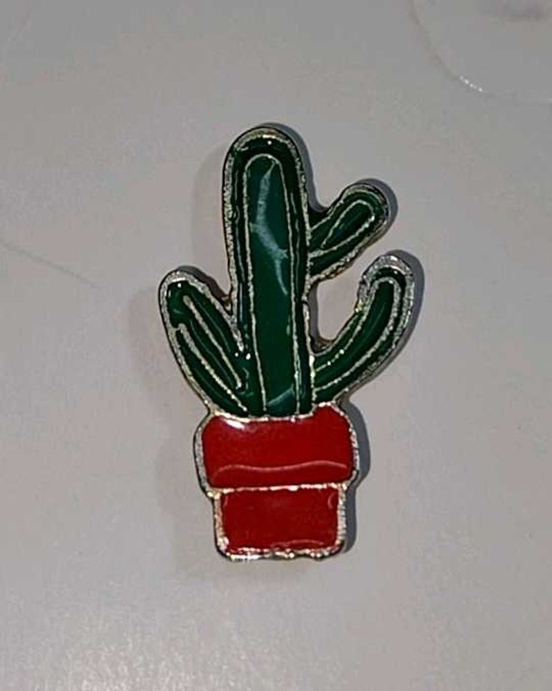 CACTUS ENAMEL PIN
