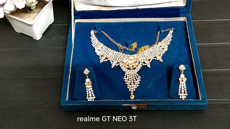 Gold Jewellery Sets