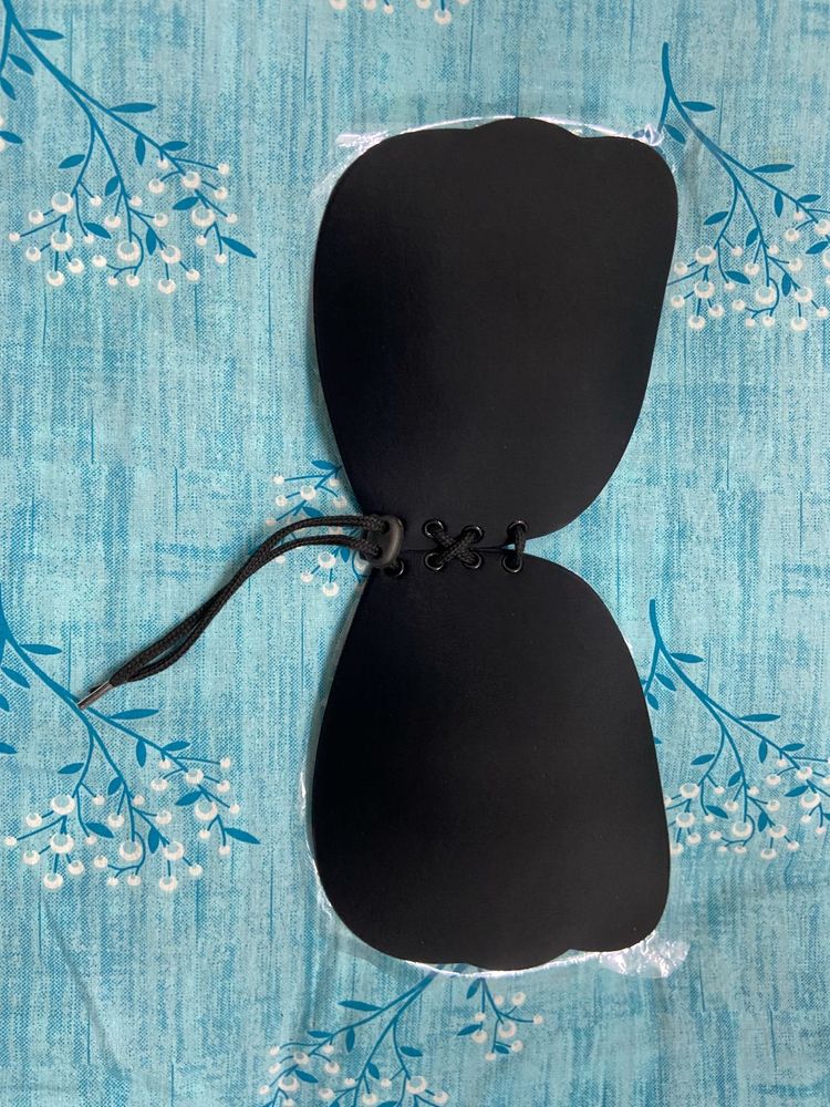 Strapless Adhesive Bra