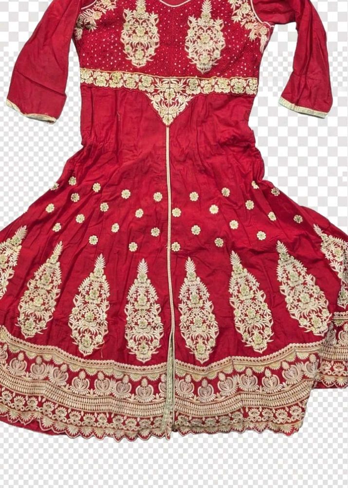 Elegant Red Embroidered Kurta