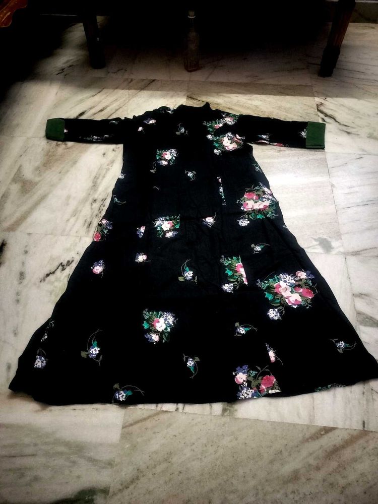 Avaasa Printed Kurti