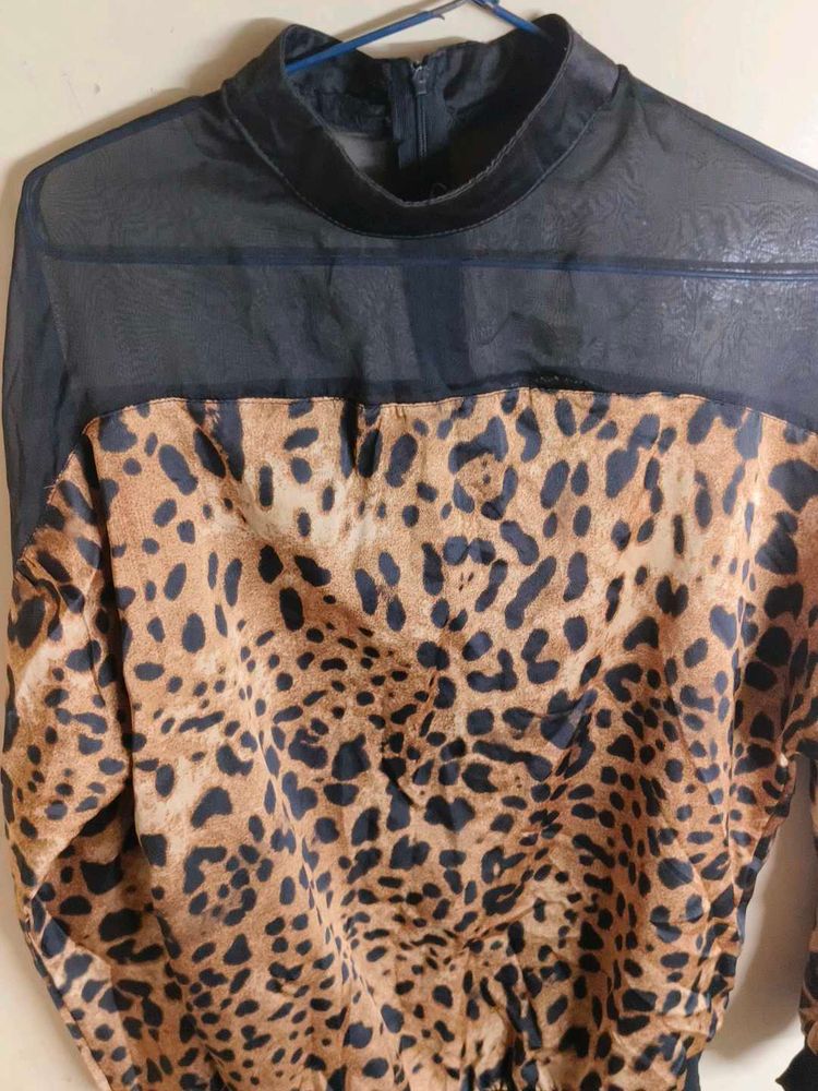 Animal Print Netet Top