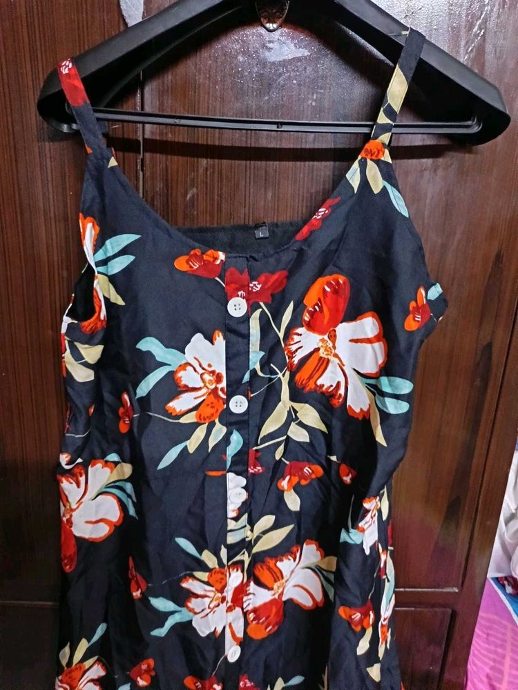 Floral Print Crape Step Midi Dress