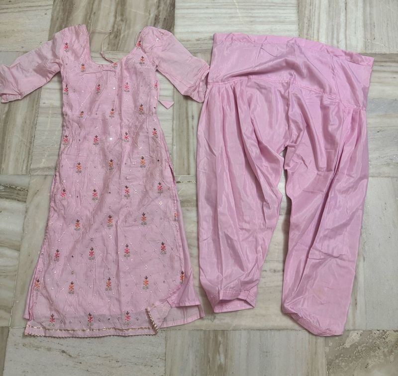 Kurta , Pant And Duppata