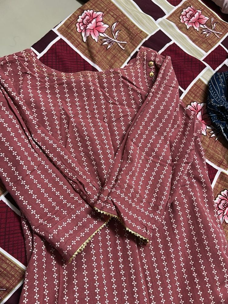 Striped Mauve Kurta with Gold Trim