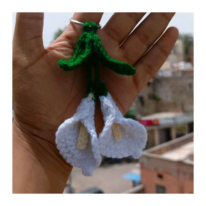Crochet Lily Flower Keychain 😍