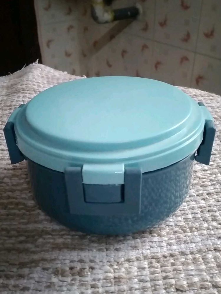 Clips Model Lunch Box 🎀