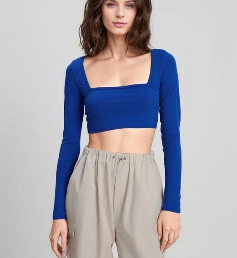 Stylish Blue Long Sleeve Crop Top