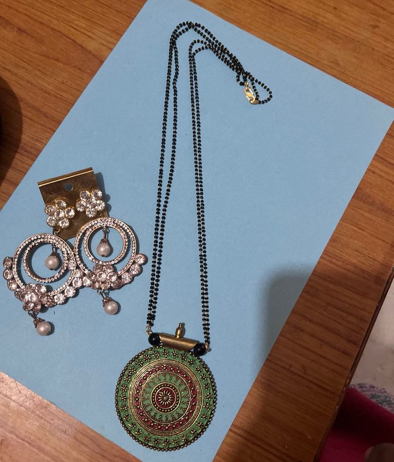 Traditional Indian Necklace and Earring Set