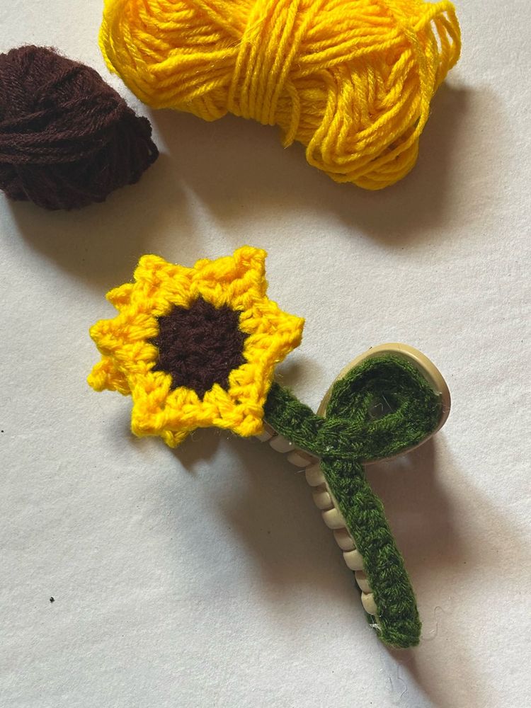 Sunflower Hair Claw Clip