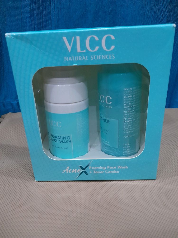 VLCC Face Wash &amp; Toner Combo Pack