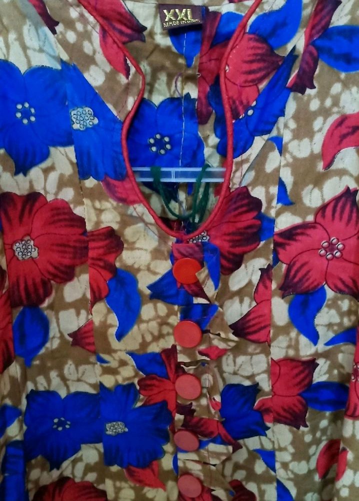 XXL Floral Print Button Down Top