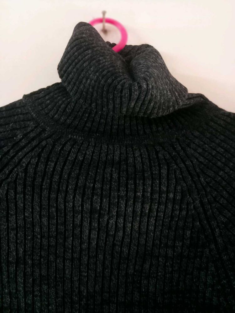 New Dark Gray Turtleneck top