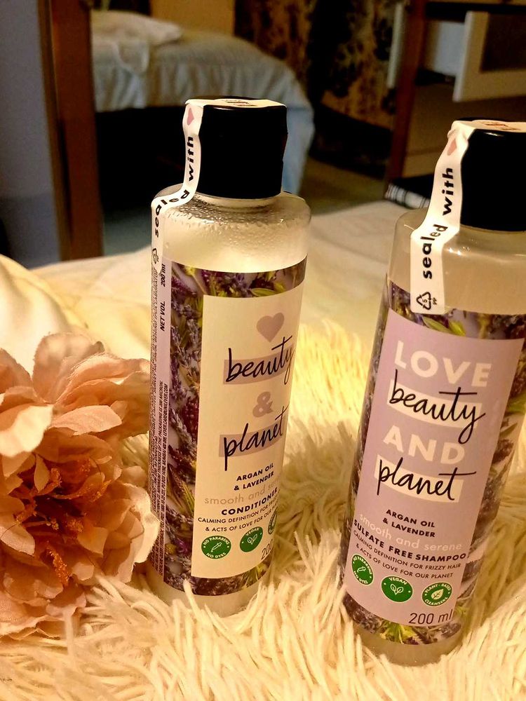 Beauty And planet  Shampoo With Conditioner