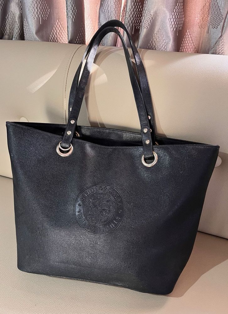 STUDIO 9 Classic black tote bag