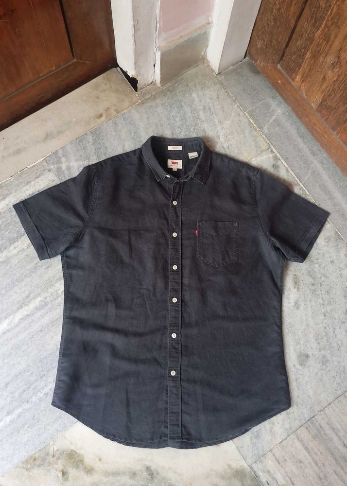 Levi&#39;s Short Sleeve Shirt