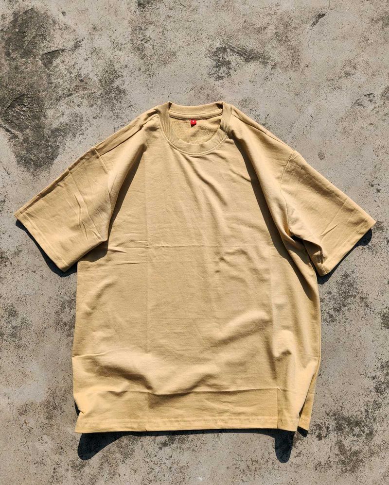 Drop Shoulder 240GSM tshirt.