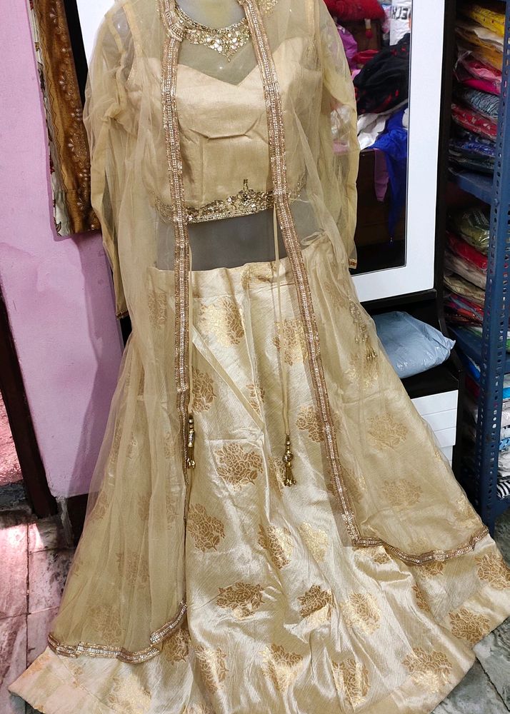 😍Beautiful Golden Blouse Lehenga With Shrug Set🥰