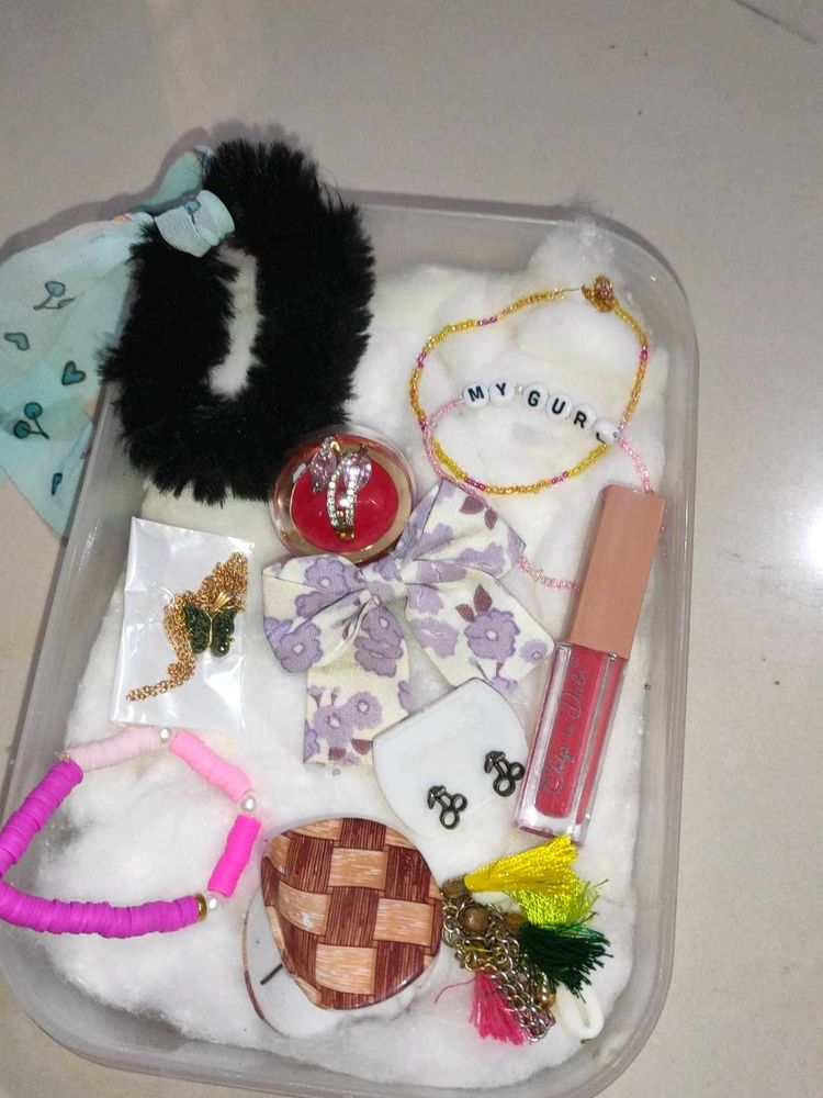 offer for National Girlfriends Day (1 aug)