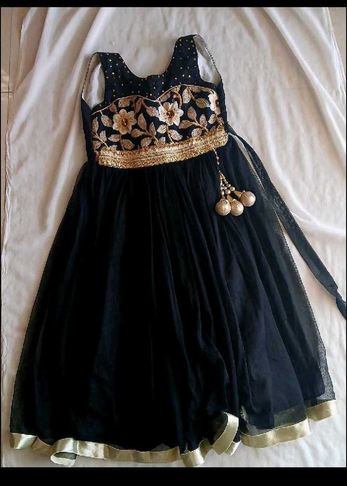 Girls&#39; Black Embroidered Dress