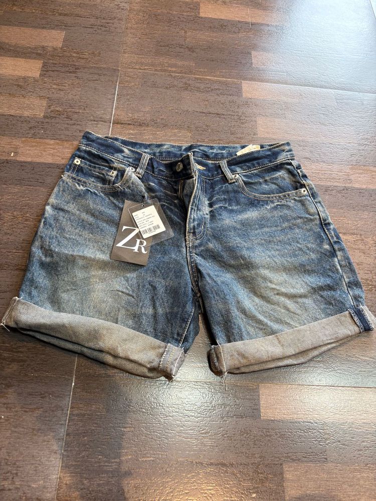 Denim Shorts For Outing