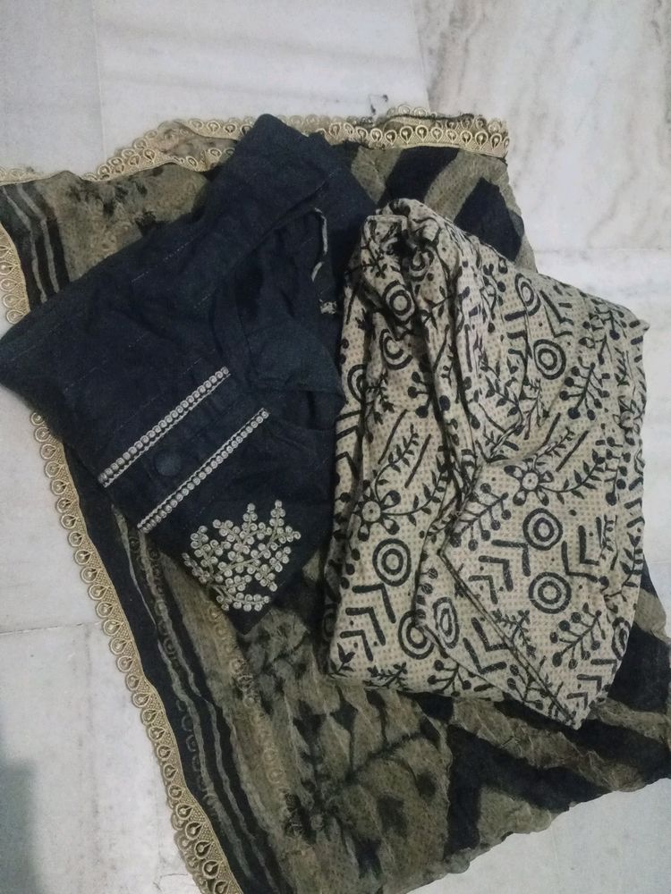 Shalwar Suit