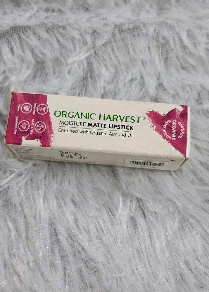 MOISTURE MATTE LIPSTICK
