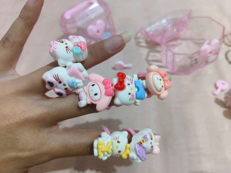 My Melody Small Storage Box With Rings Nd Keychain
