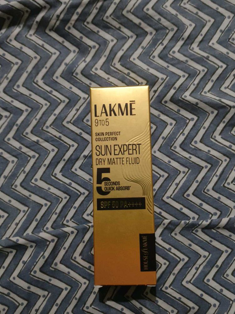 Lakme 9 To 5 Sun Expert Sunscreen