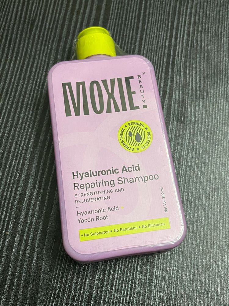 Moxie Hyaluronic Acid Shampoo