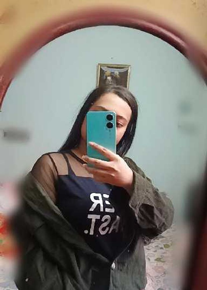 t shirt with olive jacket