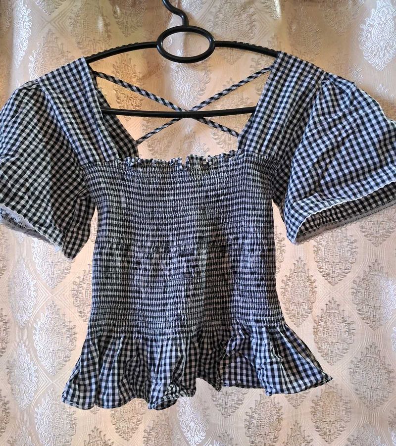 Gingham Puff Sleeve Top