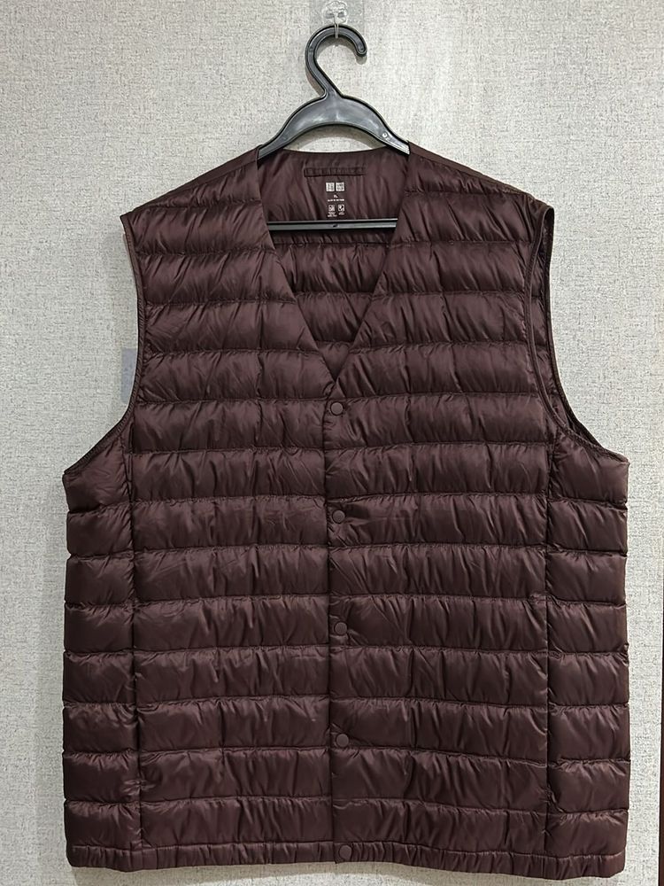 UNIQLO BUTTON DOWN JACKET
