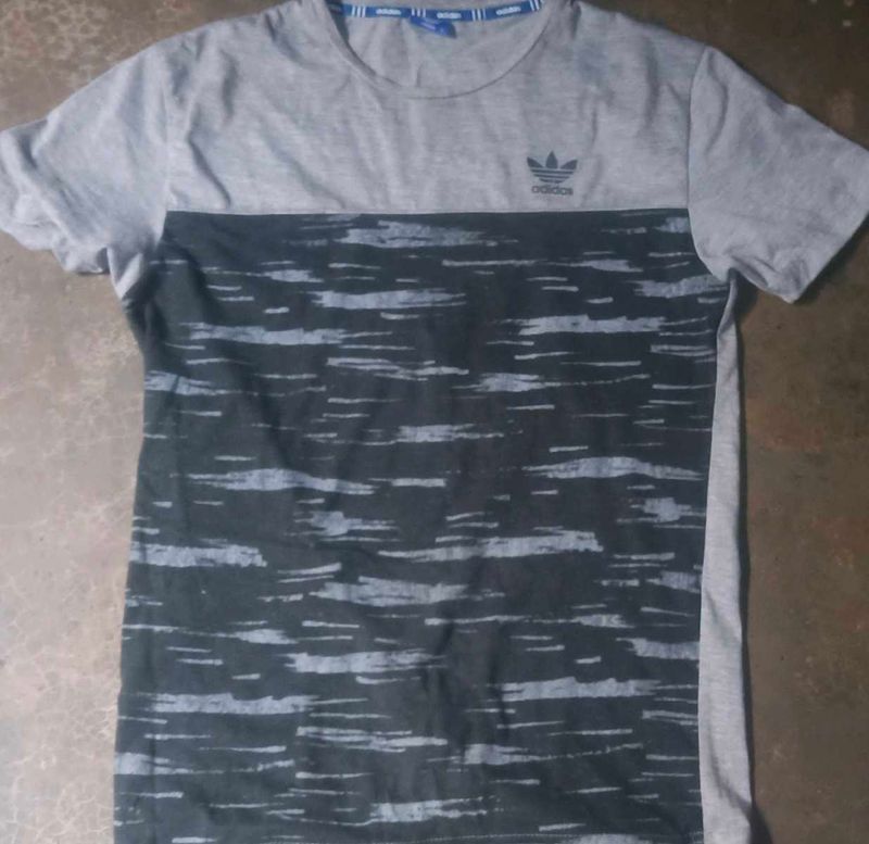 Adidas Graphic T-Shirt