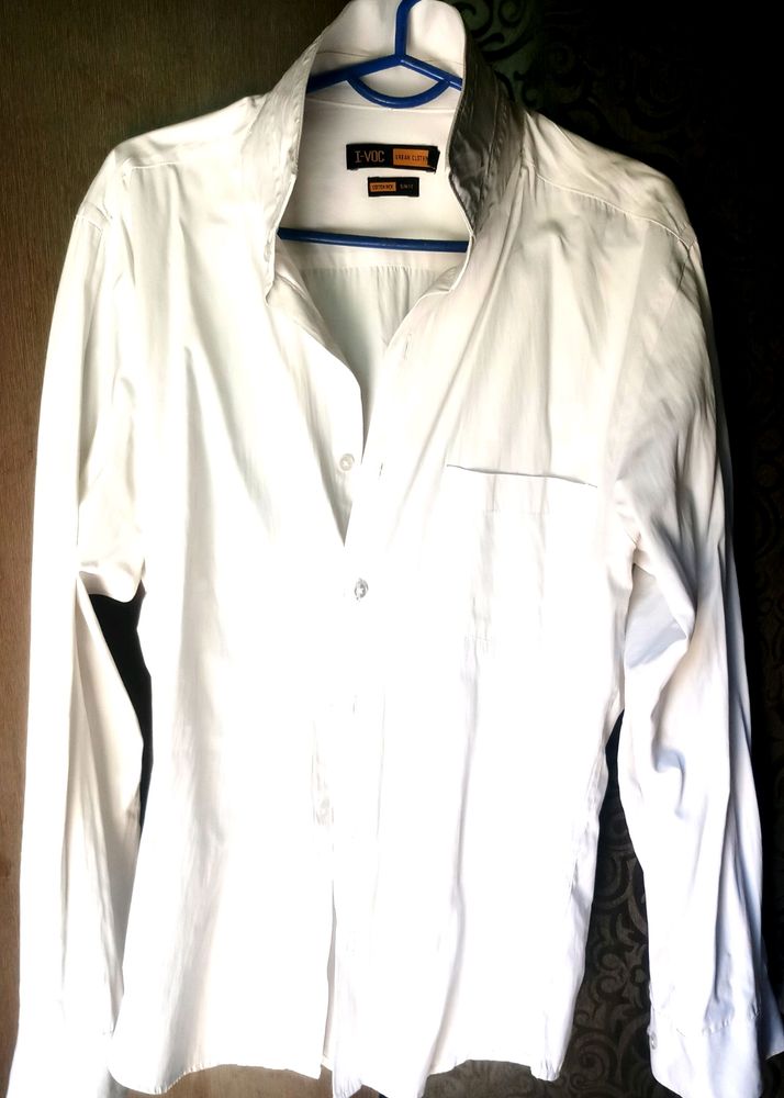 🌟All new Ivoc brand 44 inch chest white Shirt.🌟