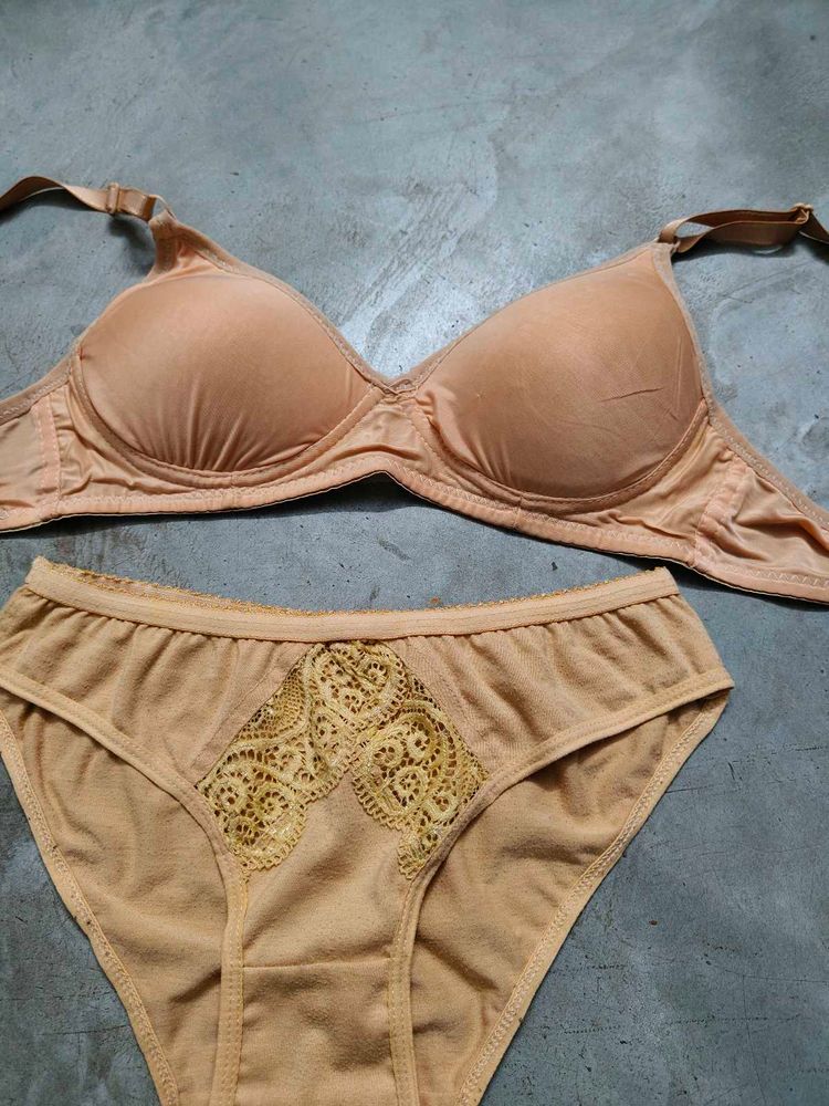 Fancy bra set.