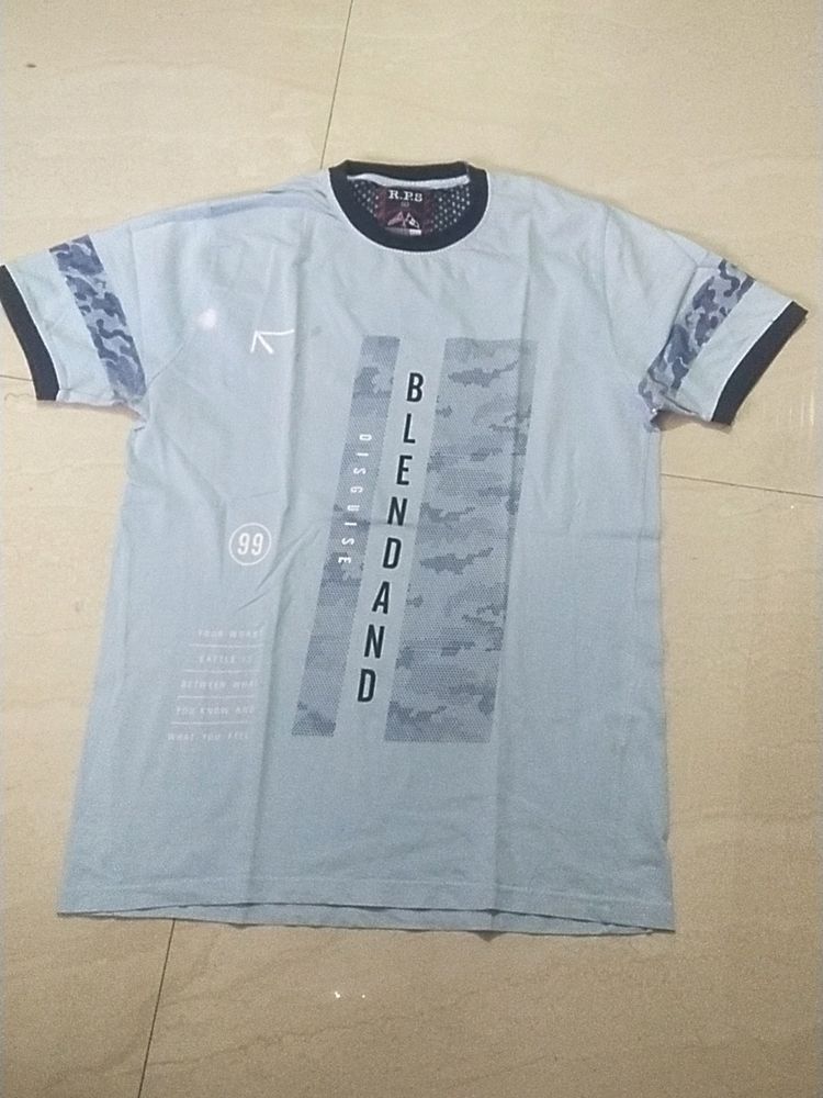 Boys T-shirt In Sky Blue Colour Large Size